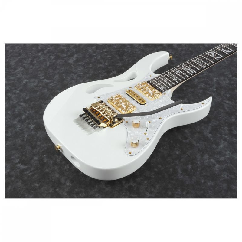 Ibanez PIA3761-SLW Steve Vai Signature Stallion White m/koffert
