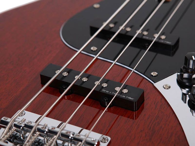 Sire V3+ 4/MA Marcus Miller 4-string active bass guitar natural mahogany