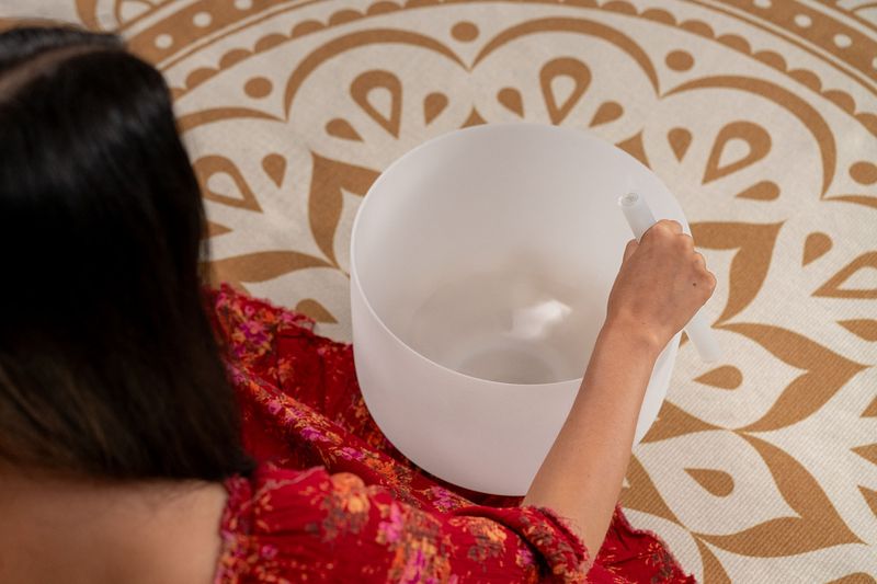Meinl CSBM12G3 Crystal Singing Bowl 12, 440Hz, Throat Chakra G3