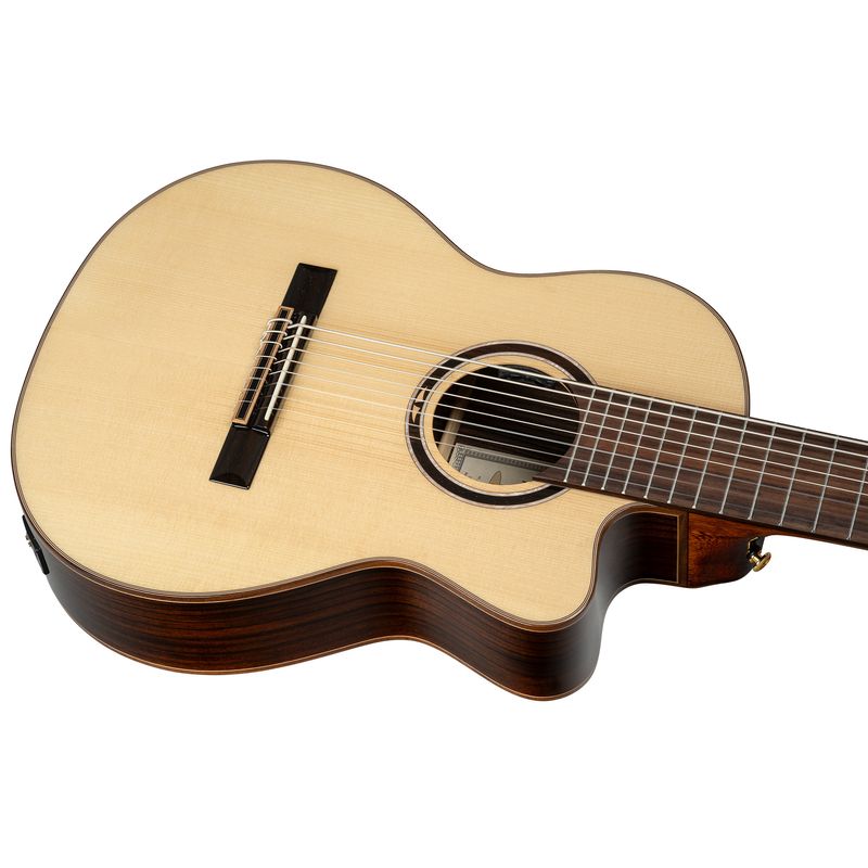 Ortega RCE158RW-8 Klassisk gitar 8-strängad, med mik.