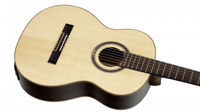 Ortega RE158RWSN Klassisk gitar 4/4 Size, med mik, Slim neck