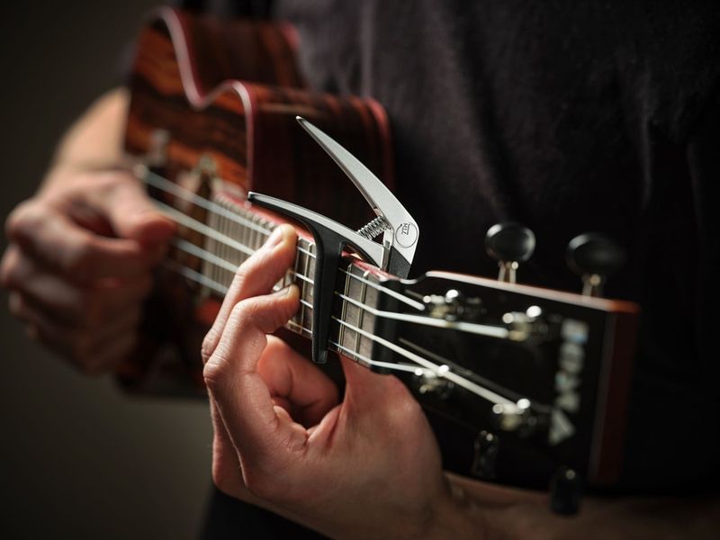 G7th Nashville Capo  Ukulele Silver