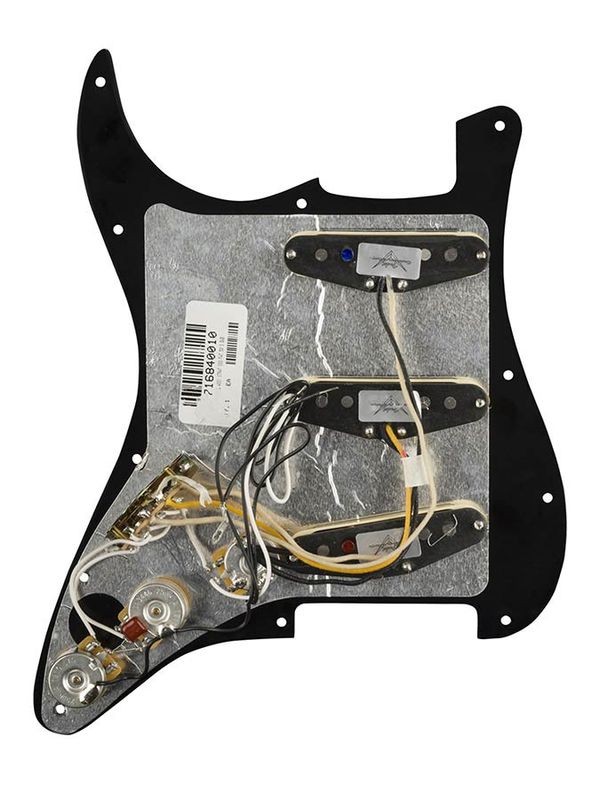 Fender Pre.Wi Strat PG Custom Shop Fat 50's SSS, 11 screw holes, black
