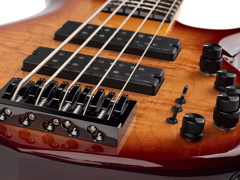 Sire M7 2nd Gen Series Marcus Miller Alder + Solid Maple 5-string Bass Guitar Brown