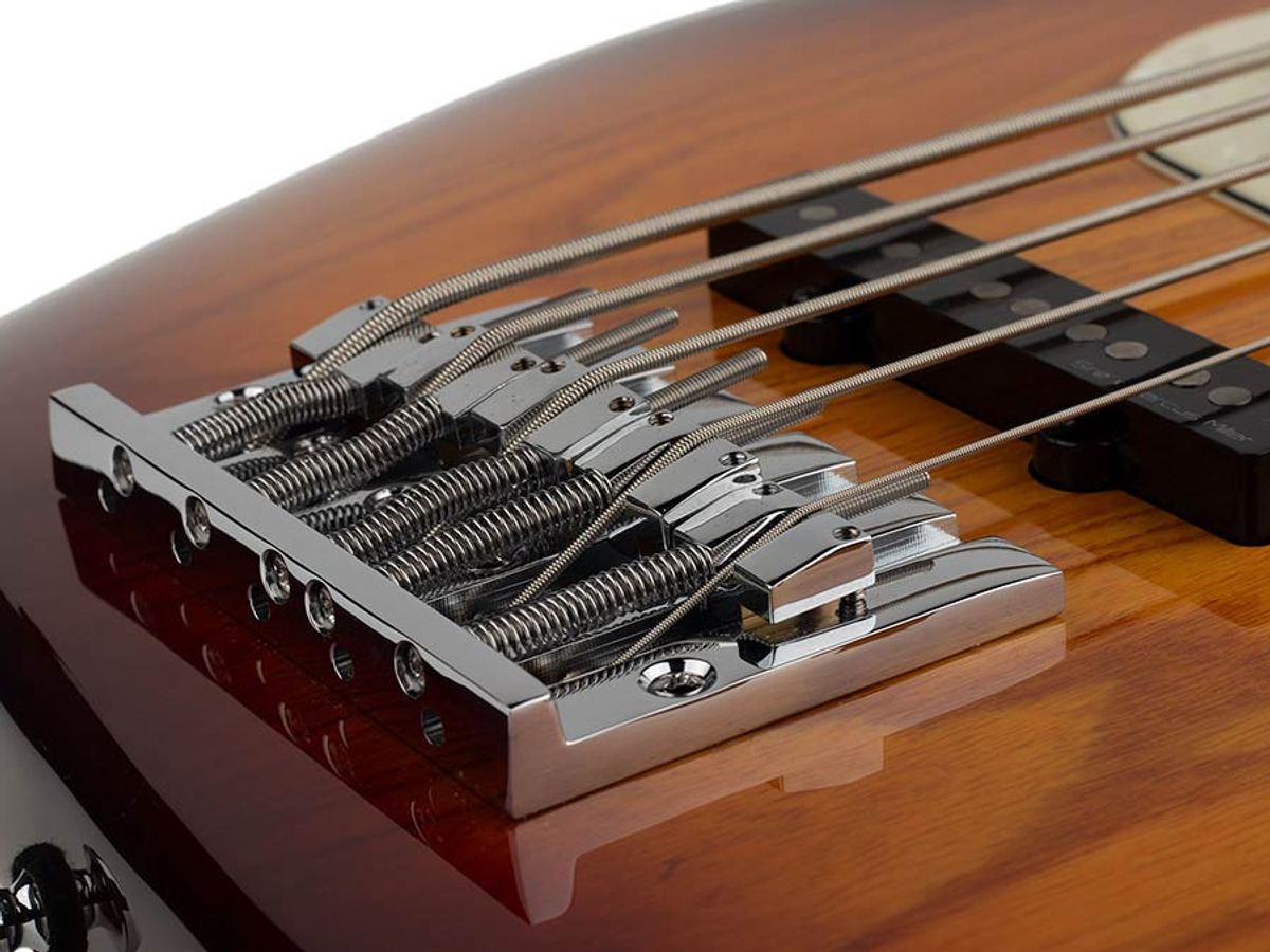 Sire V8 Series Marcus Miller swamp ash 5-string active bass guitar tobacco sunburst