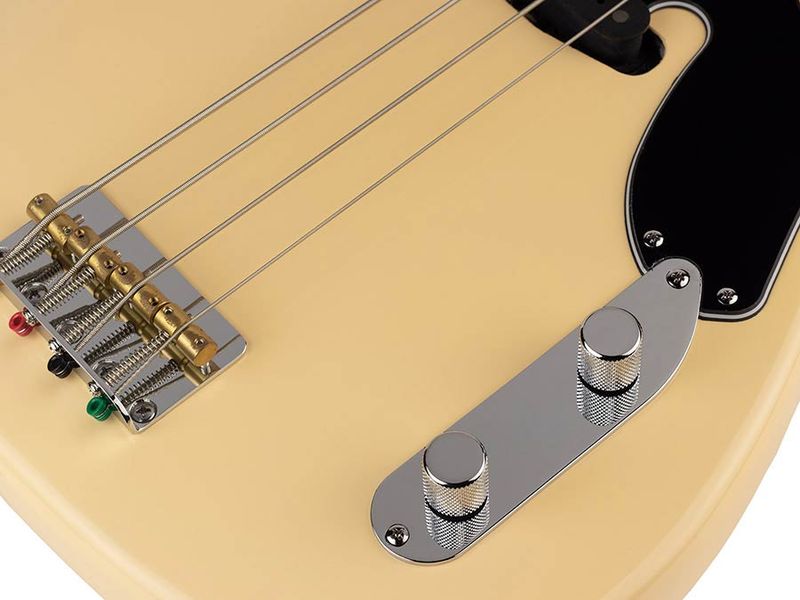 Sire D5 Series Marcus Miller Alder 4-string Bass Guitar Vintage White