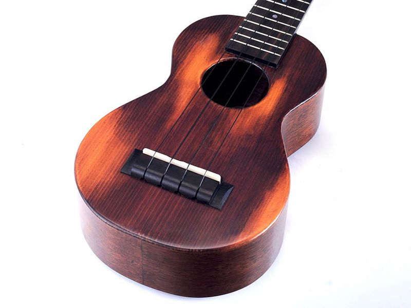 Mahalo Historic Series, all solid soprano ukulele, historic brown, with heavy duty bag