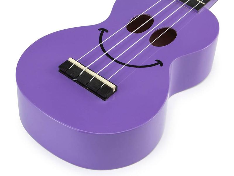 Mahalo Smiley Series, soprano ukulele, purple, with bag