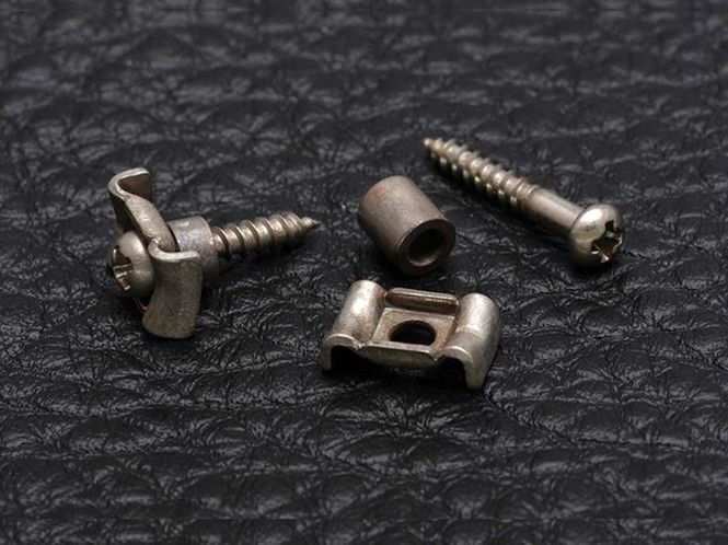 Hovedbilde Allparts Gotoh String guides Aged Nickel 2-p