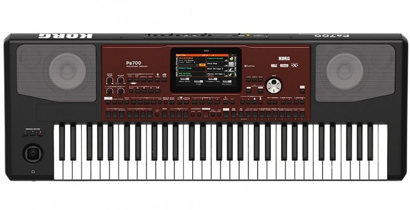 KORG PA700 Arranger Keyboard