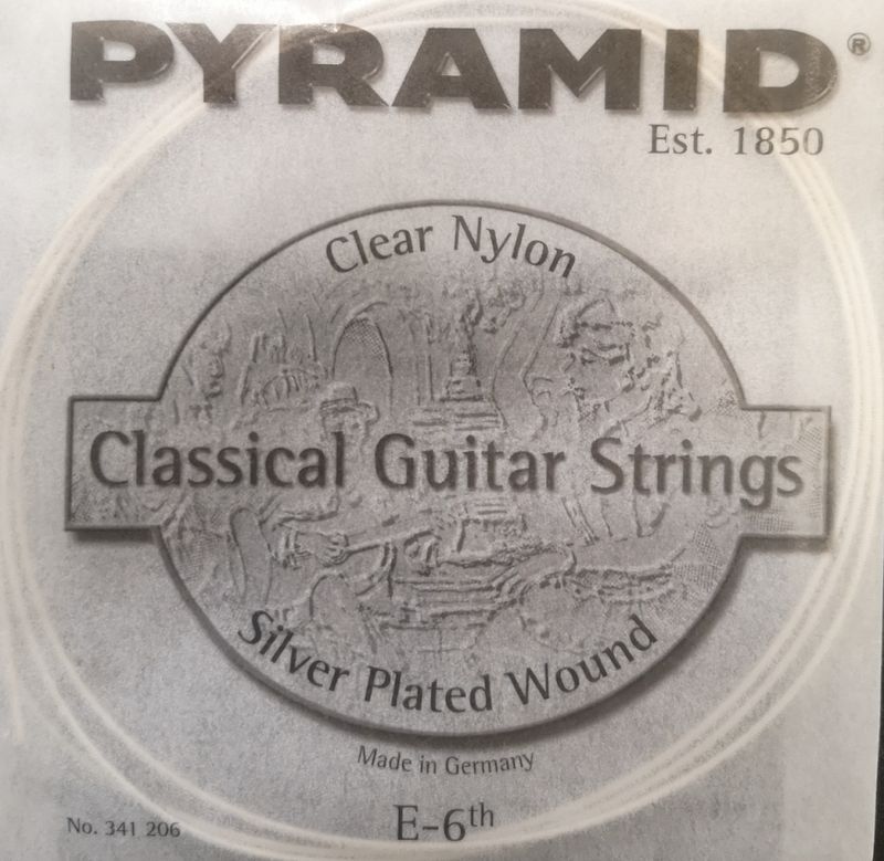 Pyramid Clear Nylon Enkel Streng 6th E